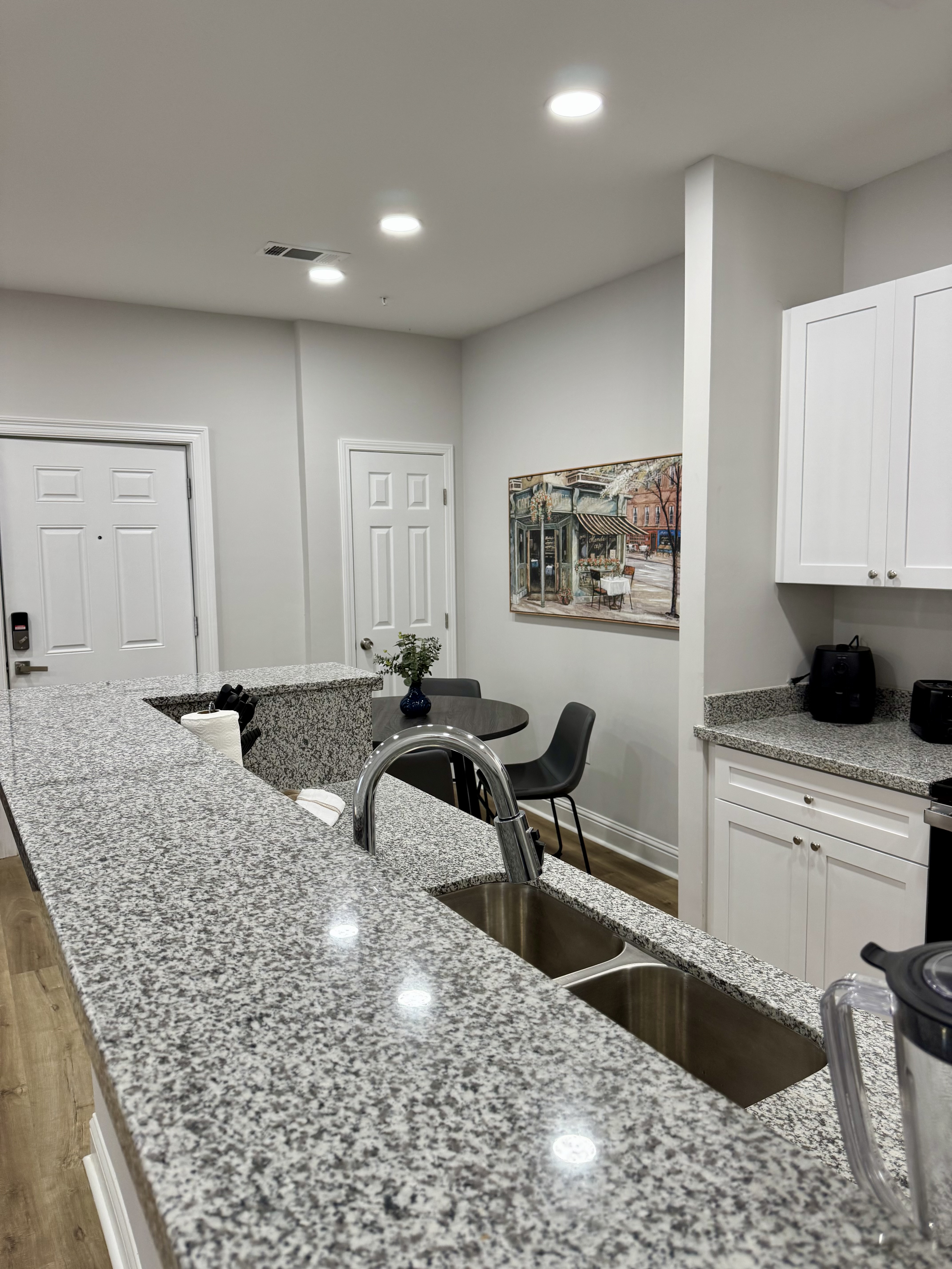 Open Kitchen